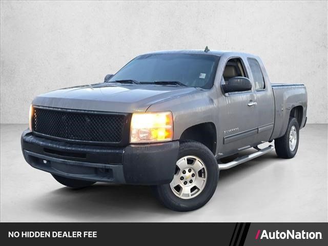 Used 2013 Chevrolet Silverado 1500 LT w/ All-Star Edition RWD image 1