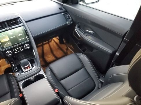 New 2024 Jaguar E-PACE R-Dynamic SE AWD/4WD image 17