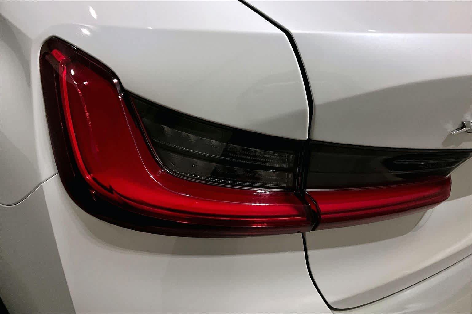 Used 2020 BMW 330i xDrive Sedan w/ Convenience Package AWD/4WD image 27
