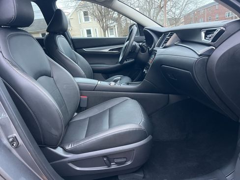 Used 2022 INFINITI QX50 Luxe image 27