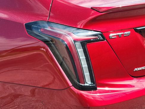 Certified 2025 Cadillac CT5 V AWD/4WD image 11