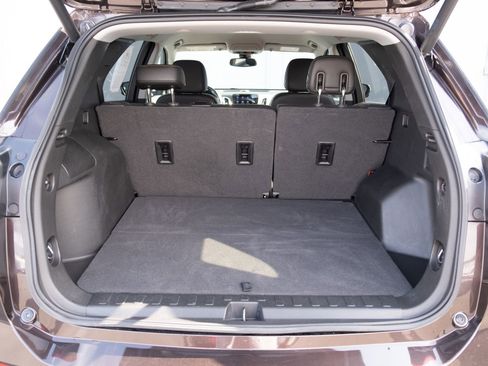 Used 2020 Chevrolet Equinox Premier AWD/4WD image 23