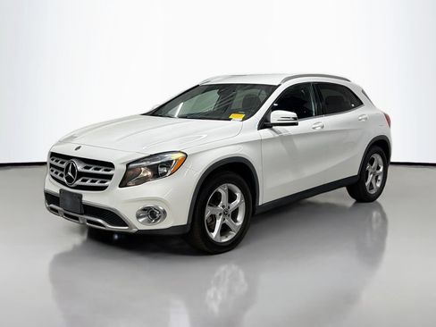 Certified 2020 Mercedes-Benz GLA 250 image 1