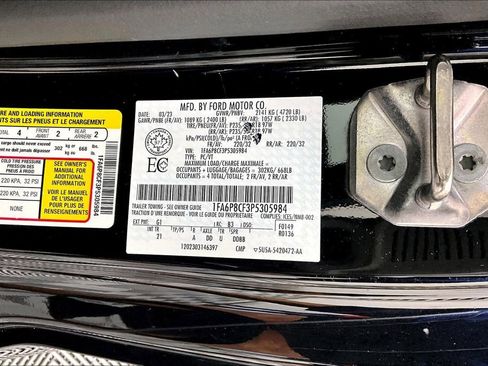 Used 2023 Ford Mustang GT RWD image 31