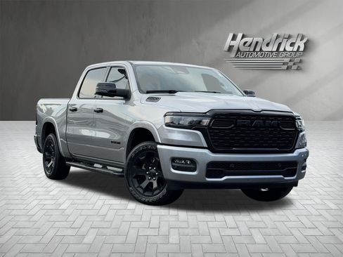 Used 2025 RAM 1500 Big Horn AWD/4WD image 2