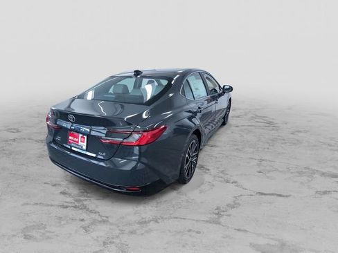 New 2026 Toyota Camry XLE image 9