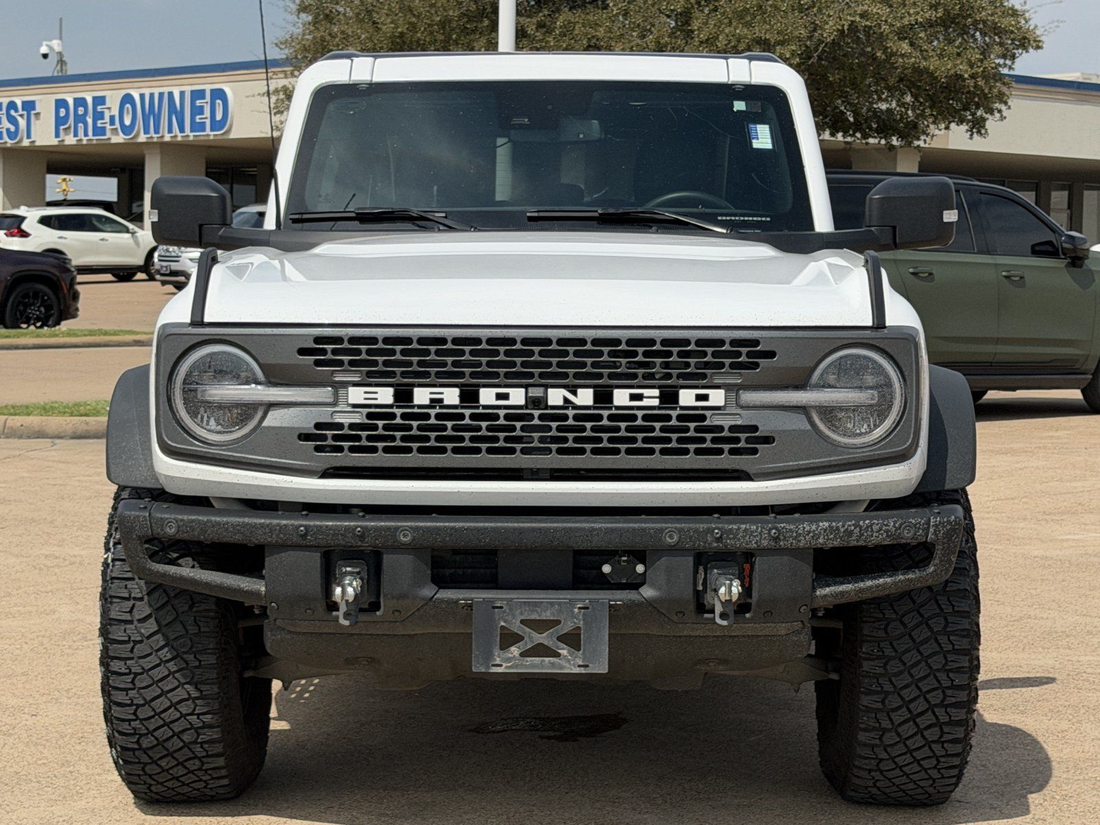 Used 2024 Ford Bronco Badlands AWD/4WD image 9