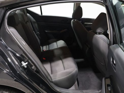 Used 2023 Nissan Altima 2.5 SV image 21