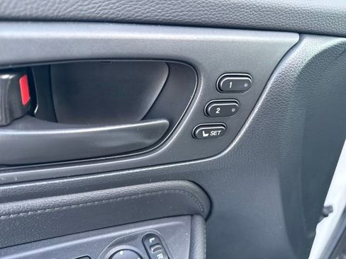 Used 2023 Honda Odyssey EX-L image 11