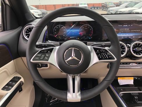 New 2026 Mercedes-Benz GLB 250 GLB 250 image 19