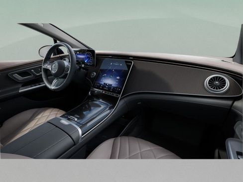 Used 2023 Mercedes-Benz EQE 350+ Sedan image 44