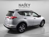 Used 2018 Toyota RAV4 LE image 4