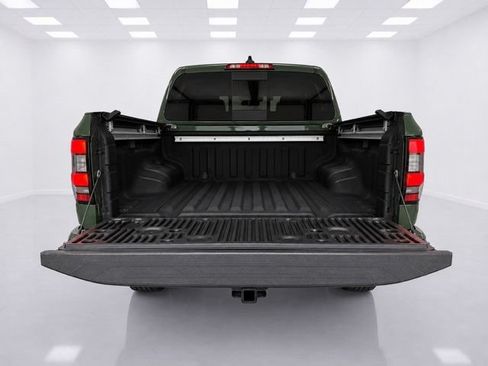 Used 2023 Nissan Frontier PRO-4X w/ Pro Convenience Package AWD/4WD image 12