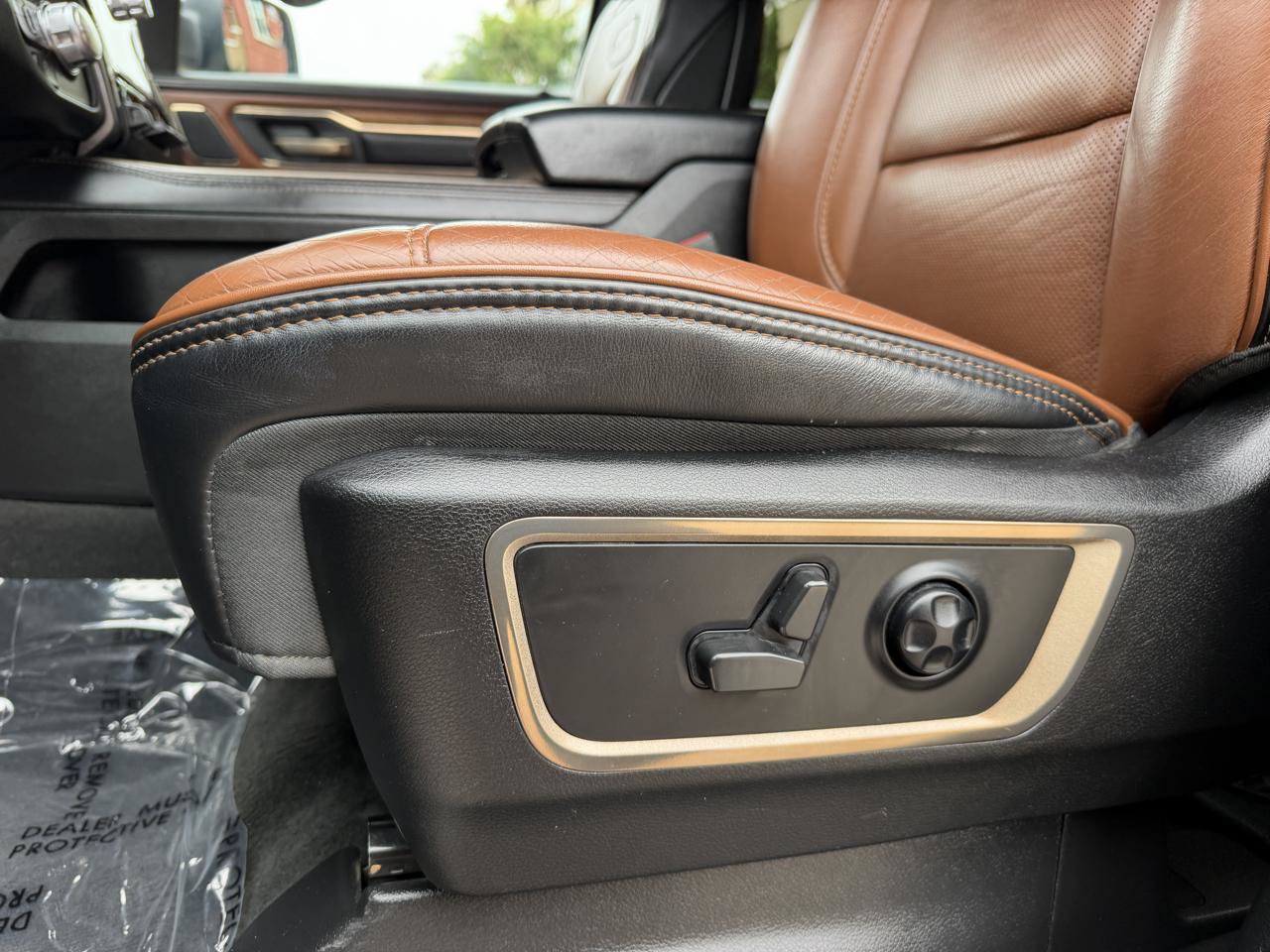 Used 2021 RAM 1500 Limited AWD/4WD image 39