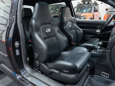 Used 2004 Volkswagen R32 AWD/4WD image 26