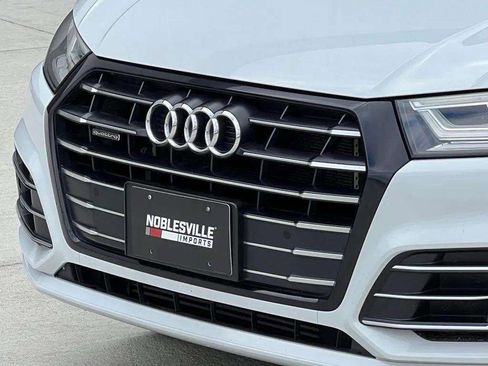 Used 2020 Audi Q5 e Premium Plus w/ Premium Plus Package AWD/4WD image 13