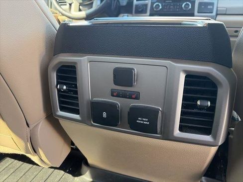 Used 2018 Ford F350 Lariat w/ Lariat Ultimate Package image 19