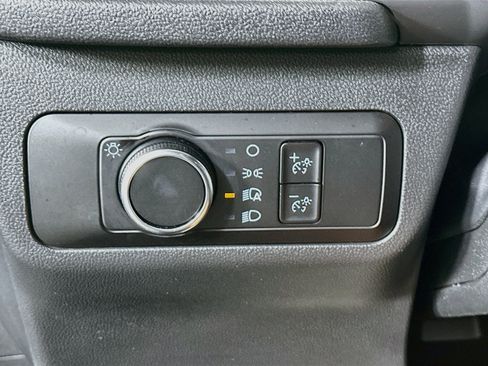 Used 2025 Ford Escape ST-Line FWD image 17