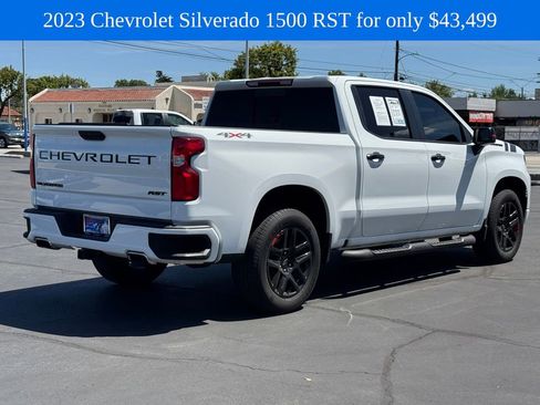 Used 2023 Chevrolet Silverado 1500 RST w/ Redline Edition AWD/4WD image 7