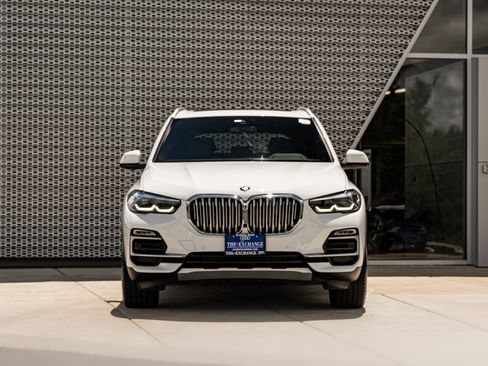 Used 2021 BMW X5 xDrive40i w/ Convenience Package AWD/4WD image 34