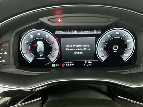 Used 2023 Audi Q8 Prestige image 13