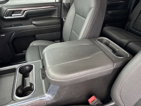 Used 2024 Chevrolet Silverado 3500 LTZ w/ LTZ Convenience Package image 20