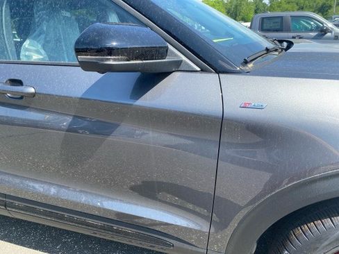 New 2026 Ford Explorer ST-Line w/ ST-Line Street Pack AWD/4WD image 29