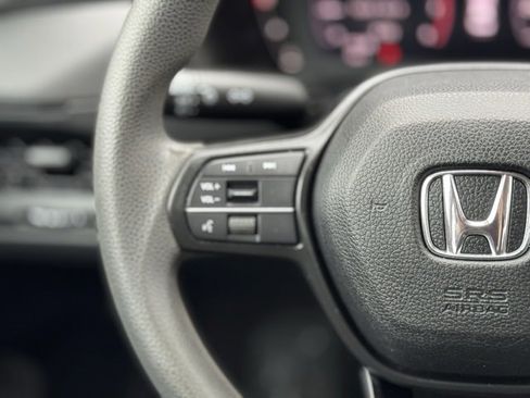 Used 2023 Honda Accord LX image 22