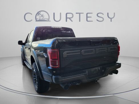 Used 2020 Ford F150 Raptor w/ Equipment Group 802A Luxury AWD/4WD image 2