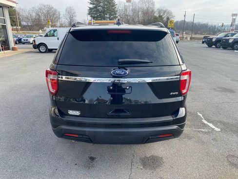 Used 2018 Ford Explorer 4WD image 6
