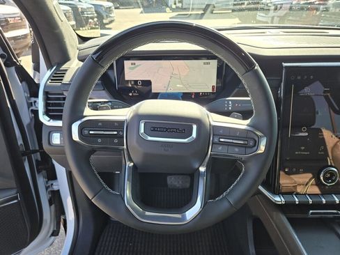 New 2026 GMC Acadia Denali Ultimate AWD/4WD image 12