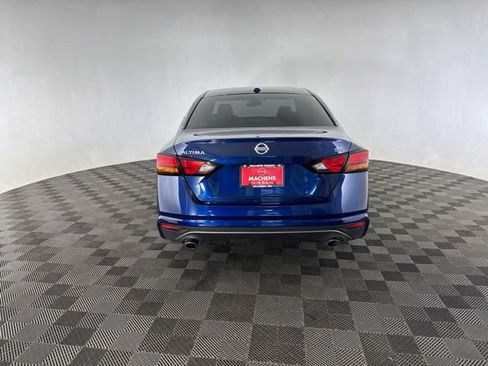Used 2021 Nissan Altima 2.5 SR FWD image 6