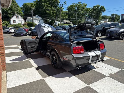 Used 2008 Ford Mustang Shelby GT500 RWD image 46