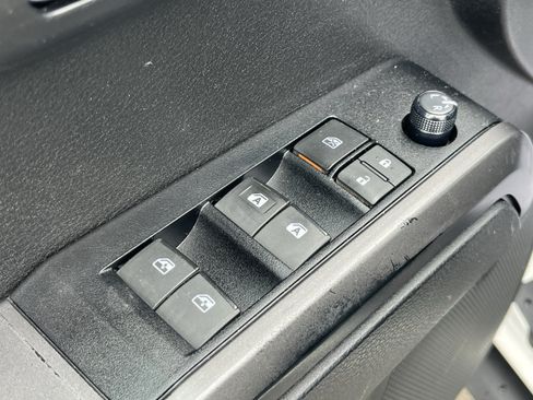 Used 2021 Toyota Tacoma TRD Pro AWD/4WD image 17