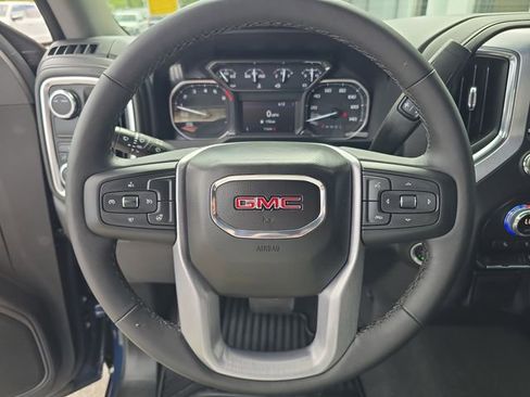 Used 2022 GMC Sierra 1500 SLE image 26