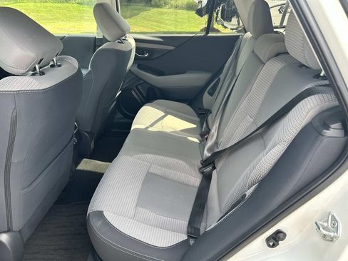 Used 2023 Subaru Outback Premium AWD/4WD image 25