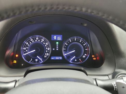 Used 2012 Lexus IS 350C w/ Luxury Pkg RWD image 16