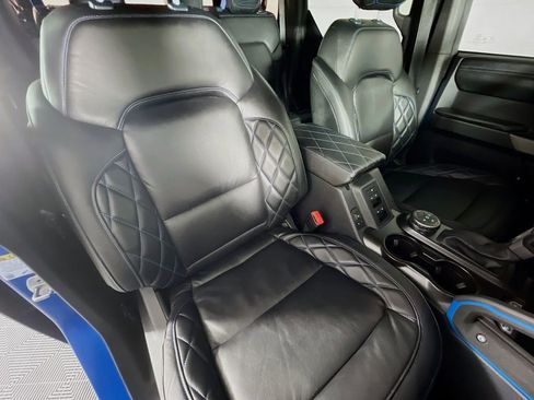 Used 2023 Ford Bronco Outer Banks image 27