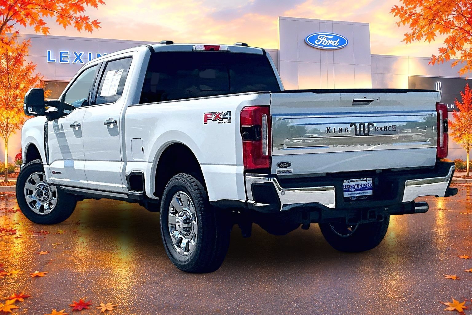 Used 2024 Ford F250 King Ranch w/ Chrome Package AWD/4WD image 4