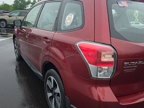 Used 2018 Subaru Forester 2.5i w/ Alloy Wheel Package AWD/4WD image 5
