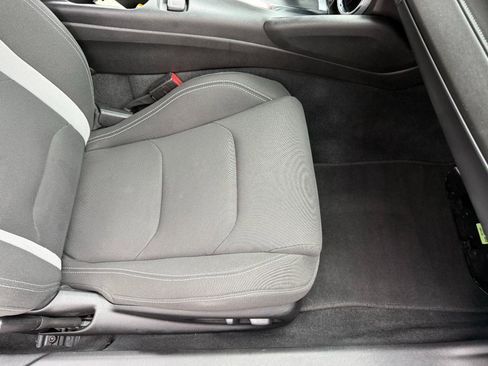 Used 2022 Chevrolet Camaro LT w/ RS Package image 17