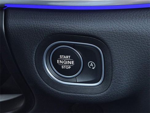 Certified 2025 Mercedes-Benz GLS 450 4MATIC image 26