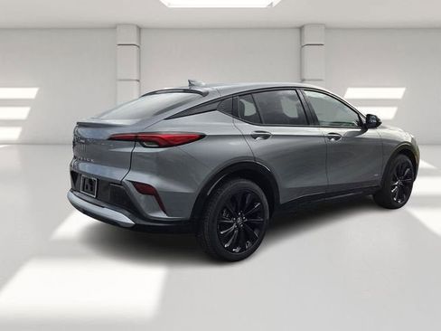 New 2026 Buick Envista Sport Touring image 5