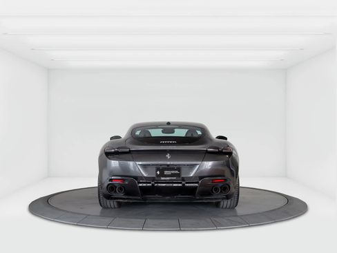 Certified 2021 Ferrari Roma RWD image 4