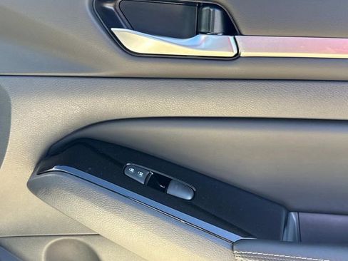 Used 2025 Nissan Altima 2.5 SL image 20