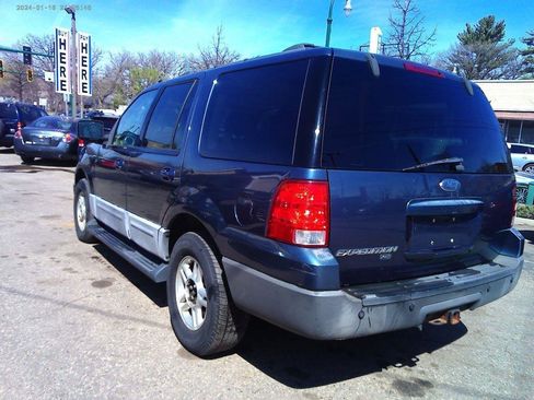 Used 2004 Ford Expedition XLT image 4