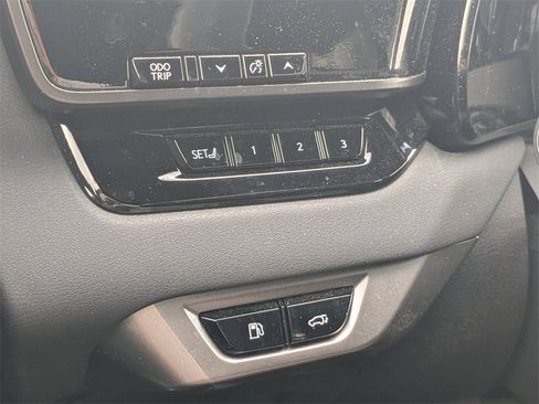 Used 2023 Lexus RX 350 Premium image 36
