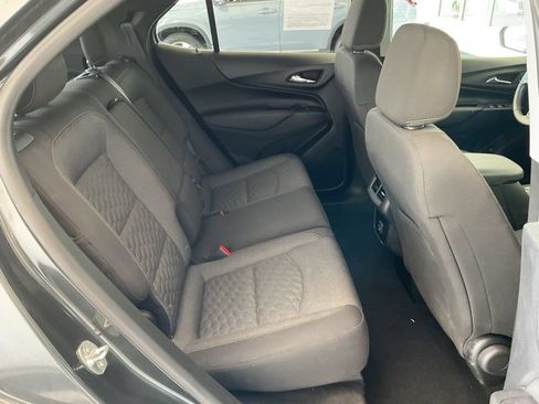 Used 2020 Chevrolet Equinox LT AWD/4WD image 19