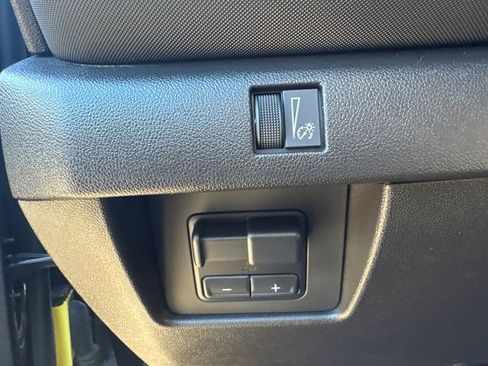 Used 2023 Chevrolet Colorado Z71 w/ Advanced Trailering Package image 27