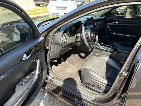 Used 2021 Kia Stinger GT-Line AWD/4WD image 23